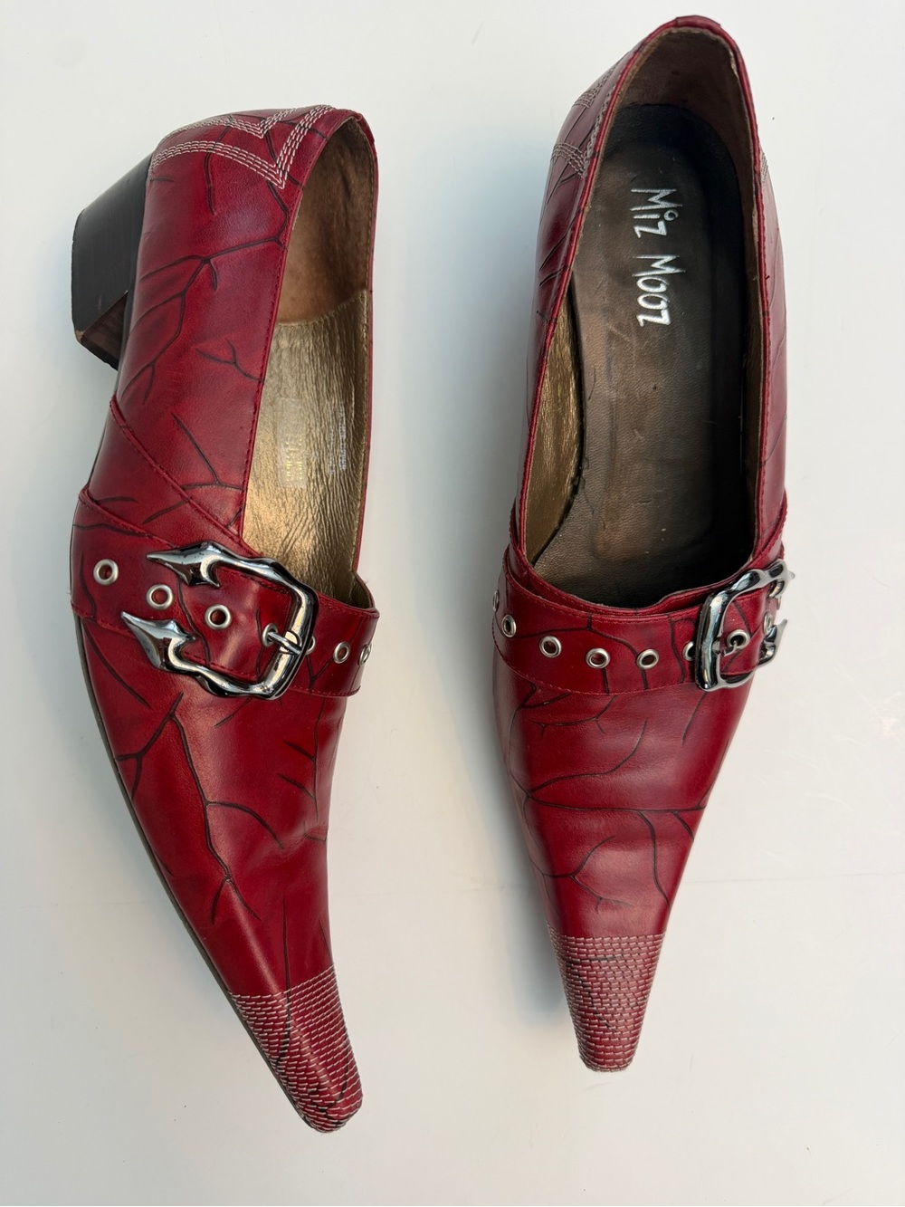 Miz Mooz Pointed Toe Loafer, Size 7